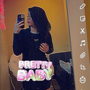 Meet your Posher, Ava